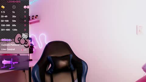 Moon online show from 12/03/25, 07:34