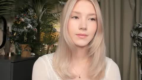 Natalie online show from 01/08/26, 05:54