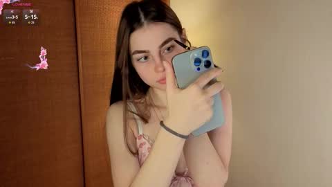 Mary online show from 10/27/25, 08:18