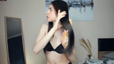 Snapshot of eternity_is_endless chatting on 06/16/26, 07:44 Mary online show from 06/16/26, 07:44