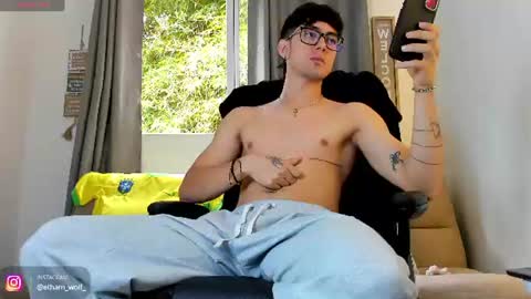 etham_wolf1 online show from 06/18/26, 05:50