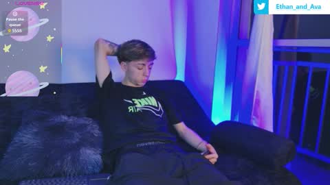 ethan and ava online show from 10/16/25, 02:34