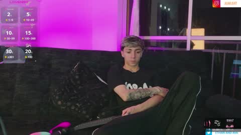 ethan and ava online show from 05/15/26, 02:29
