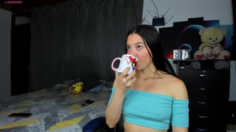  Chloe  Ethan  online show from 02/17/25, 03:15