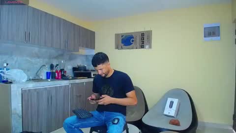 Jose online show from 10/17/25, 07:27