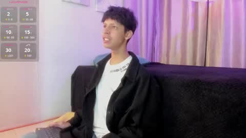 Snapshot of ethan_qop chatting on 04/29/26, 11:47 Ethan online show from 04/29/26, 11:47