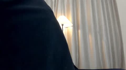 Snapshot of ethan_qop chatting on 06/19/26, 11:03 Ethan online show from 06/19/26, 11:03