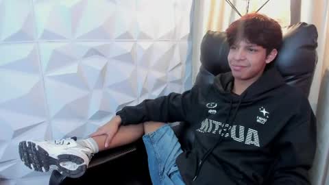Snapshot of ethan_qop chatting on 07/18/26, 12:09 Ethan online show from 07/18/26, 12:09