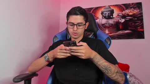 ETHAN SAI online show from 02/25/25, 06:09