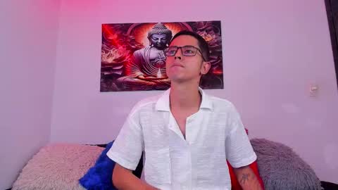 ETHAN SAI online show from 10/28/25, 09:50