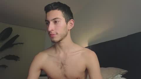 Snapshot of ethan_skiny_ chatting on 02/16/25, 06:10 Joan online show from 02/16/25, 06:10