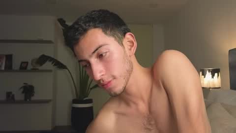 Snapshot of ethan_skiny_ chatting on 03/12/25, 01:58 Joan online show from 03/12/25, 01:58