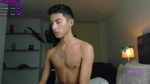 Snapshot of ethan_skiny_ chatting on 12/15/25, 07:45 Joan online show from 12/15/25, 07:45