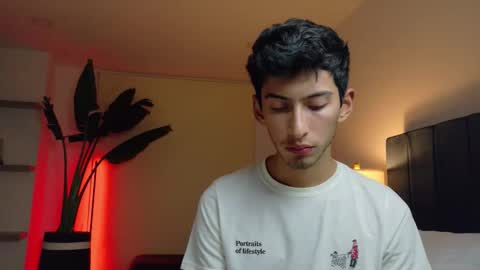 Joan online show from 03/11/26, 06:08