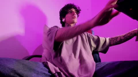 Ethan sykes online show from 09/21/25, 03:19