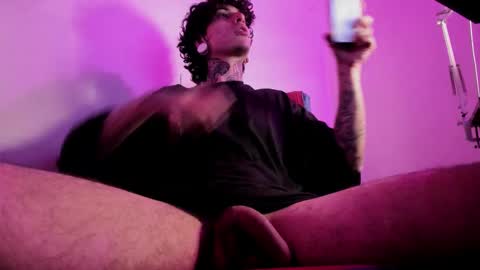 Ethan sykes online show from 10/03/25, 04:42