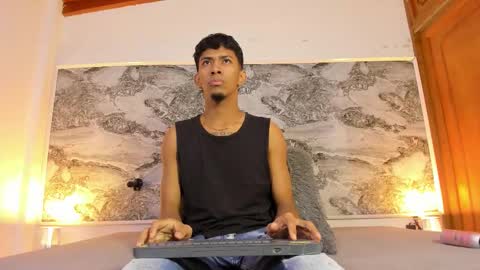 ethan_thouse online show from 10/12/25, 07:24