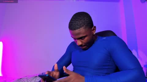 Snapshot of ethan_travis0 chatting on 12/02/24, 11:51 ethan travis online show from 12/02/24, 11:51