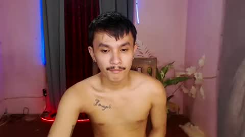 Snapshot of ethan_uwuxx chatting on 02/15/25, 04:12 DAVE online show from 02/15/25, 04:12