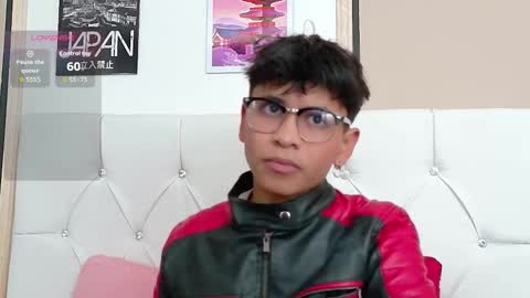 Ethan online show from 11/07/25, 08:42