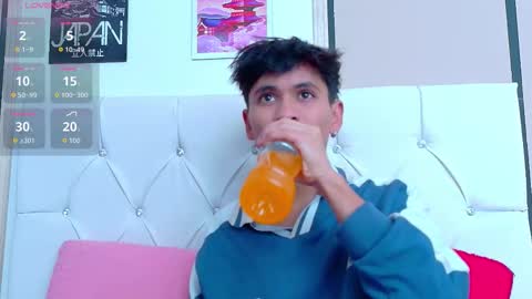 Ethan online show from 11/14/25, 08:40