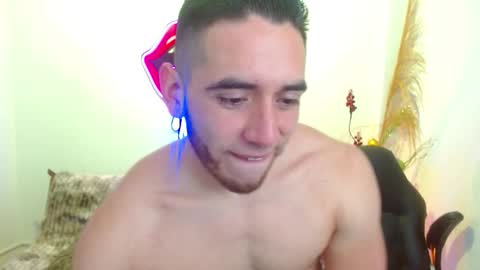 ethanblaze_ online show from 12/04/25, 12:03