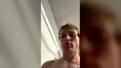 Snapshot of ethanbmx2001 chatting on 04/09/26, 03:17 ethanbmx2001 online show from 04/09/26, 03:17