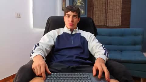ethangreey1 online show from 05/06/26, 06:13
