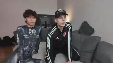 Snapshot of ethanhugo chatting on 02/13/26, 03:46 Hugo and Ethan online show from 02/13/26, 03:46