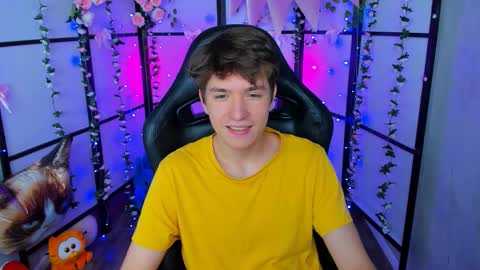 Ethan online show from 09/21/25, 05:42