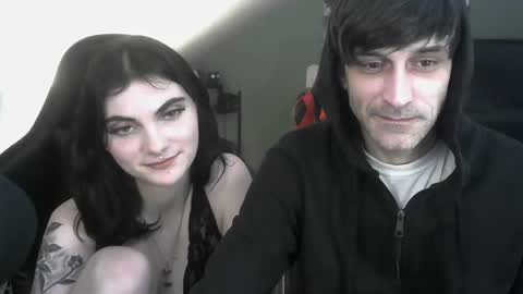 Snapshot of ethanvsvioletxxx chatting on 12/04/25, 12:09 ethanvsvioletxxx online show from 12/04/25, 12:09