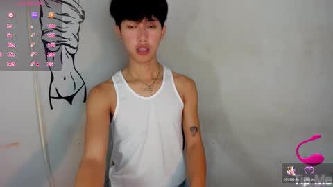 Snapshot of ethereal_blake chatting on 10/27/25, 09:13 BLAKE online show from 10/27/25, 09:13