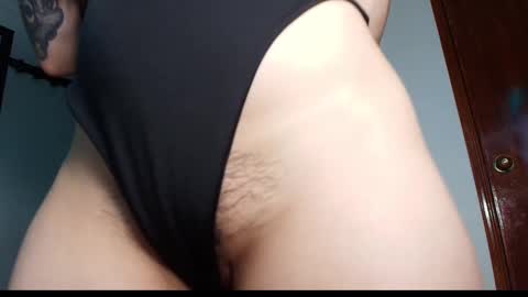 Sua online show from 12/05/25, 05:16