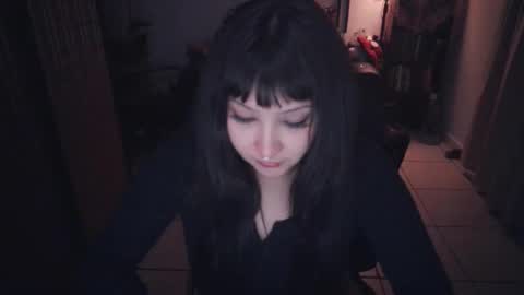 Snapshot of etherealhazy chatting on 10/30/25, 03:19 etherealhazy online show from 10/30/25, 03:19