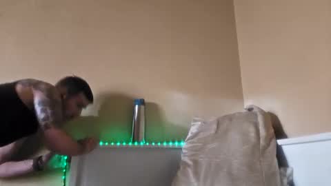 Snapshot of etherless86 chatting on 01/21/25, 03:32 Etherless online show from 01/21/25, 03:32