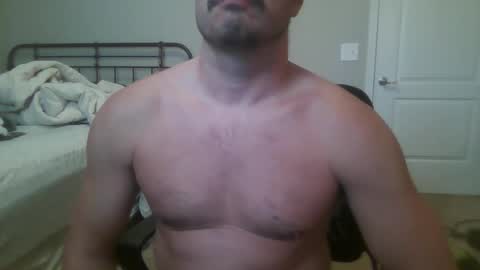 Snapshot of etim33 chatting on 10/22/25, 06:40 etim33 online show from 10/22/25, 06:40