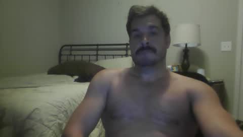 Snapshot of etim33 chatting on 11/09/25, 08:23 etim33 online show from 11/09/25, 08:23