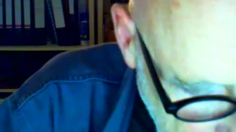 Snapshot of etonne chatting on 12/06/24, 03:22 etonne online show from 12/06/24, 03:22