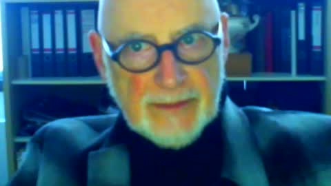 Snapshot of etonne chatting on 01/10/25, 12:15 etonne online show from 01/10/25, 12:15