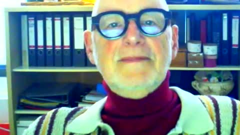 Snapshot of etonne chatting on 10/24/25, 09:06 etonne online show from 10/24/25, 09:06