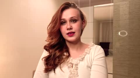 Snapshot of etta_jane chatting on 04/11/26, 02:43 etta_jane online show from 04/11/26, 02:43