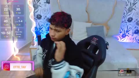 Snapshot of ette_tay chatting on 09/17/25, 02:57 ette online show from 09/17/25, 02:57