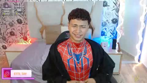 Snapshot of ette_tay chatting on 11/06/25, 03:29 ette online show from 11/06/25, 03:29