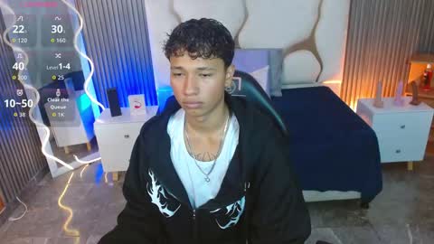 Snapshot of ette_tay chatting on 11/13/25, 11:36 ette online show from 11/13/25, 11:36