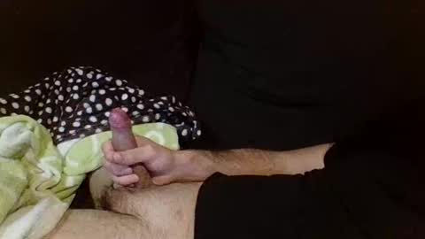 Snapshot of eu369033 chatting on 11/17/25, 07:30 eu369033 online show from 11/17/25, 07:30