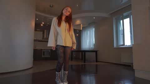 Lillie here and its my first day online show from 10/03/25, 11:51