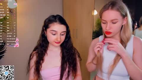 Kira and Kamila online show from 03/02/25, 07:56