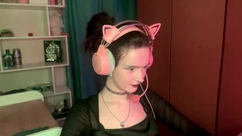 Snapshot of eunabiddlecome chatting on 02/24/26, 11:08 Kate online show from 02/24/26, 11:08