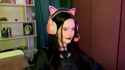 Snapshot of eunabiddlecome chatting on 02/27/26, 11:10 Kate online show from 02/27/26, 11:10