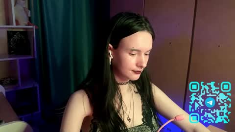 Kate online show from 04/03/26, 10:02